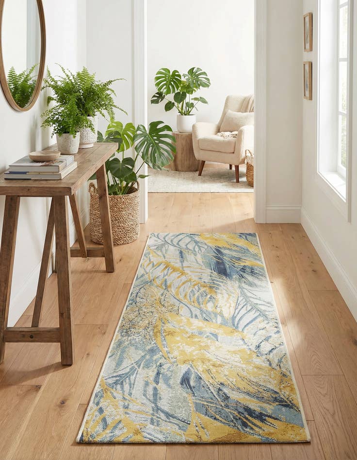 Detail image of 2' x 6'  Washable Botanical Indoor / Outdoor Runner Rug