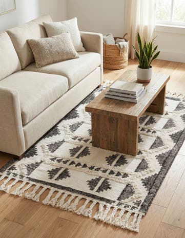 Black and White Hand Woven Arizona Wool Rug