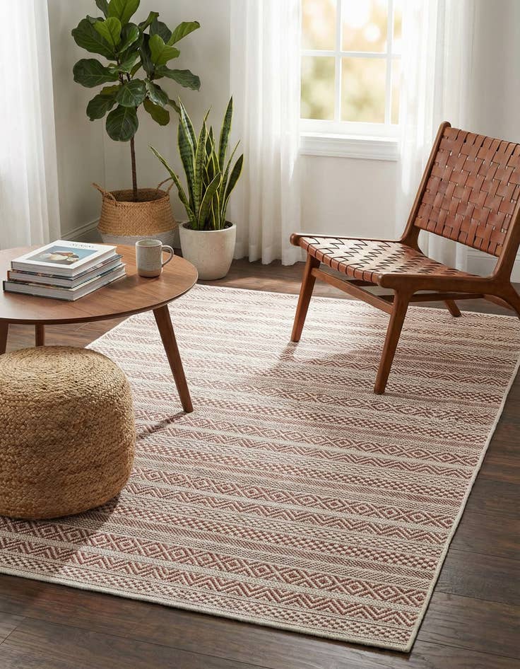 Detail image of 4' x 6' Easy-Clean Striped Indoor / Outdoor Rug