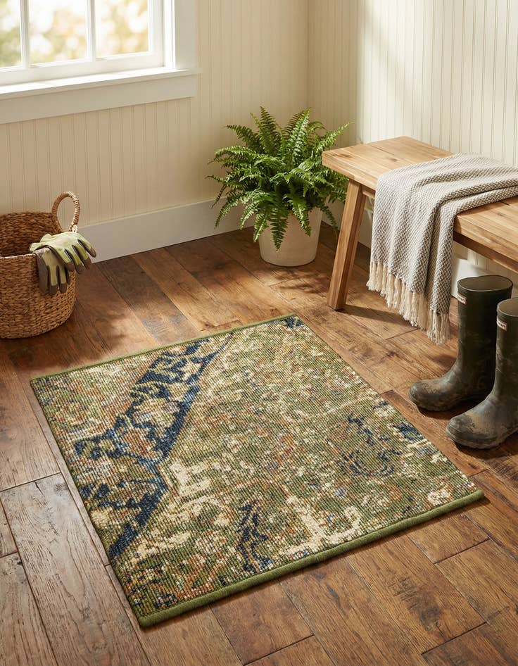 Detail image of  1' 4 x 1' 4  Washable Traditional Indoor / Outdoor Sample Rug