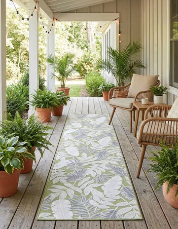 2' 7 x 12' Easy-Clean Botanical Indoor / Outdoor Runner Rug