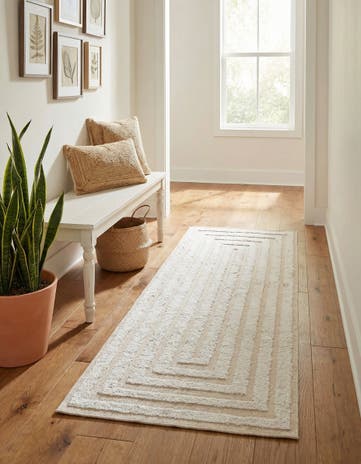 2' 3 x 6' Sabrina Soto Casa Toluca Runner Rug