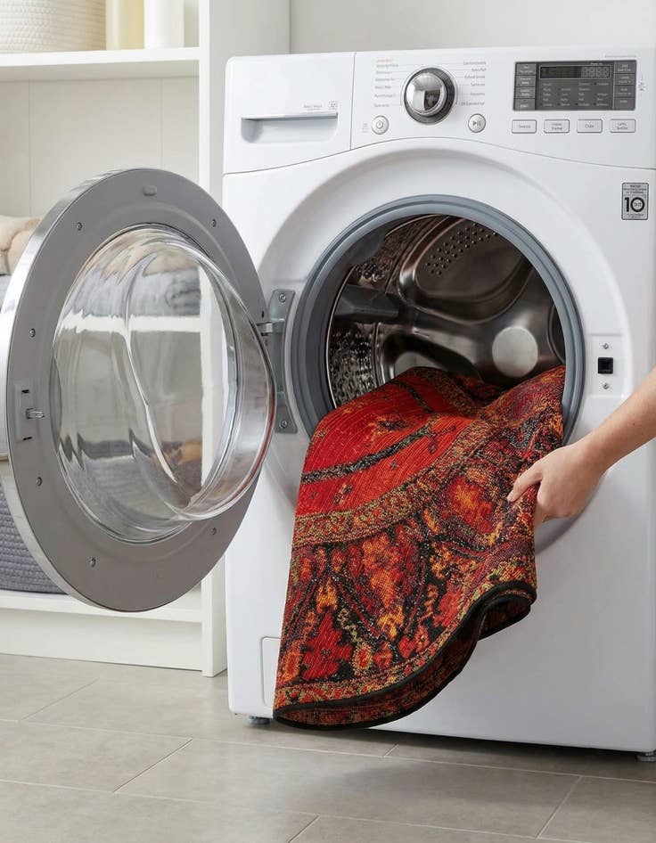 Detail image of  3' x 3'  Washable Tribal Indoor / Outdoor Round Rug