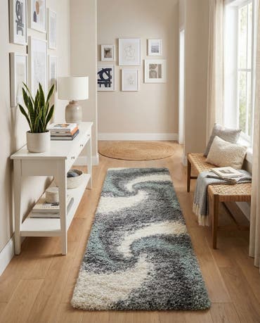  2' 7 x 10' Soft Touch Shag Runner Rug
