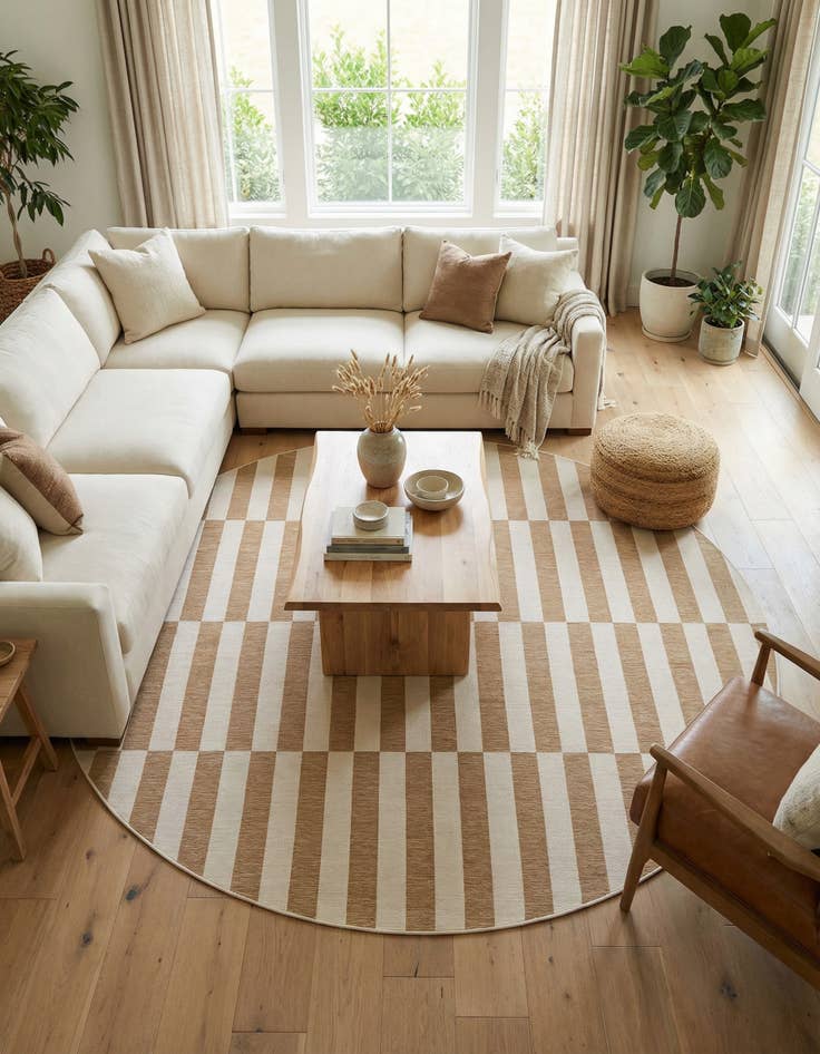 Detail image of 12' x 12'  Washable Striped Indoor / Outdoor Round Rug