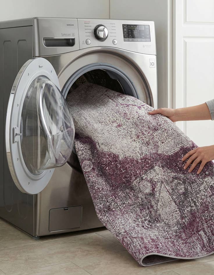 Detail image of 7' 10 x 10'  Washable Yara Rug