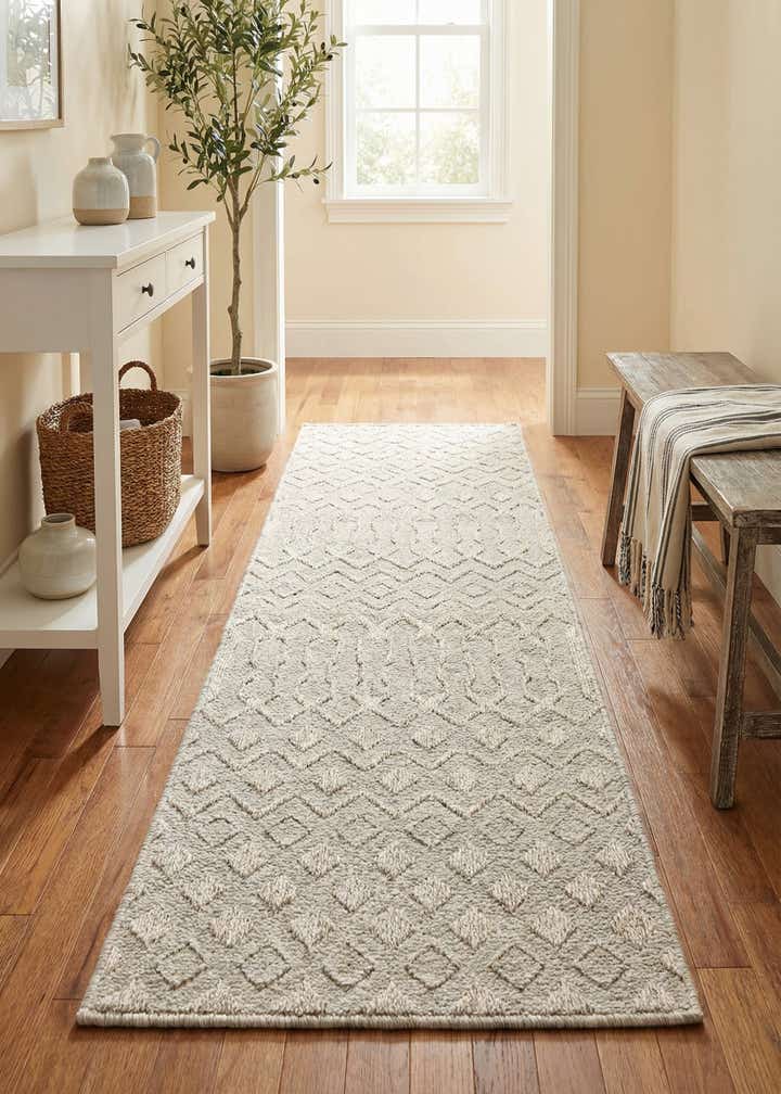 2' x 6' Easy-Clean Trellis Textured Indoor / Outdoor Runner Rug