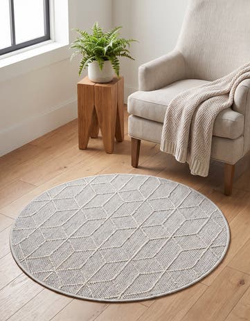 3' 1 x 3' 1 Easy-Clean Lattice Indoor / Outdoor Round Rug