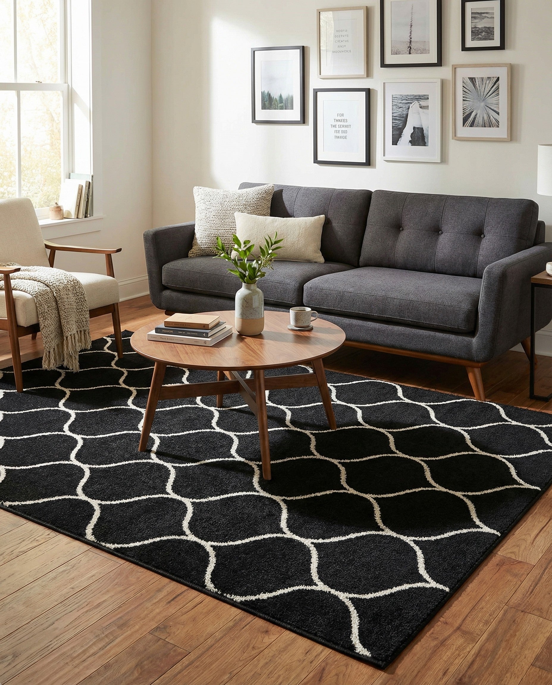  5' x 6' Lattice Frieze Rug