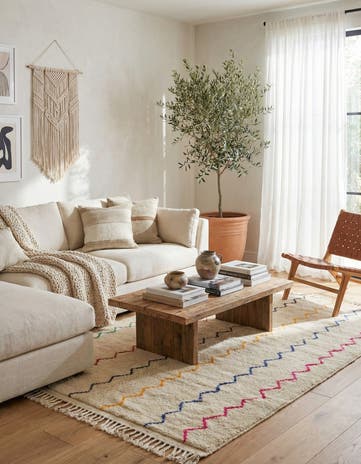 5' 2 x 8' 5 Hand Knotted Moroccan Wool Rug
