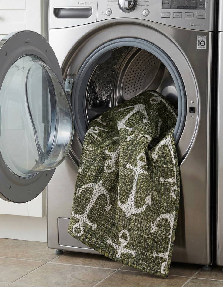 Detail image of 2' x 3'  Washable Coastal Indoor / Outdoor Rug