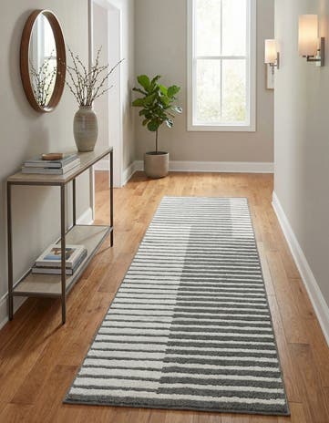 2' 7 x 10' Oslo Runner Rug
