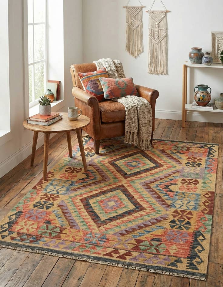 Detail image of 3' 4 x 4' 10  Hand Woven Kilim Maymana Wool Rug