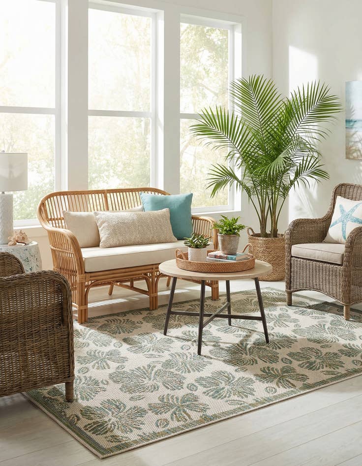 Detail image of  4' 1 x 6' 1  Washable Baja Indoor / Outdoor Rug