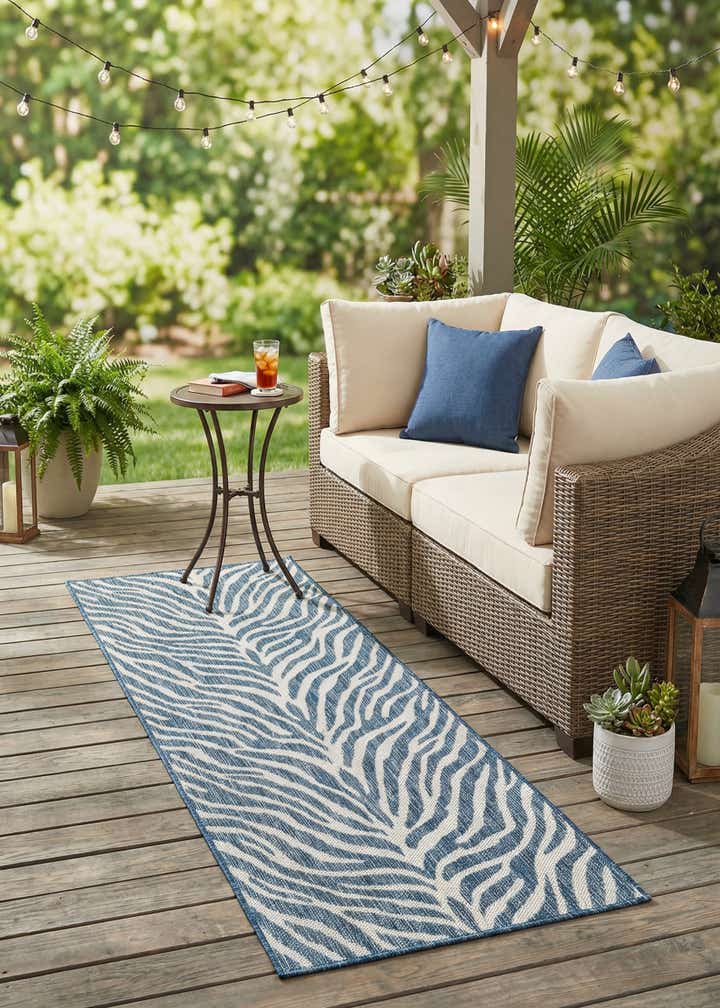 2' x 6' Easy-Clean Safari Indoor / Outdoor Runner Rug