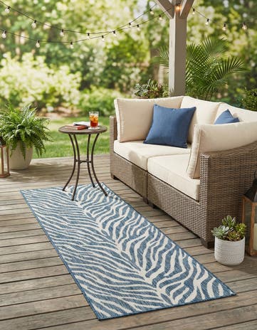 2' x 6' Easy-Clean Safari Indoor / Outdoor Runner Rug