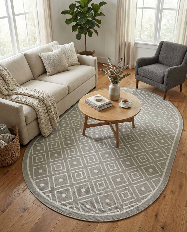 Detail image of 5' 3 x 8' Easy-Clean Trellis Indoor / Outdoor Oval Rug