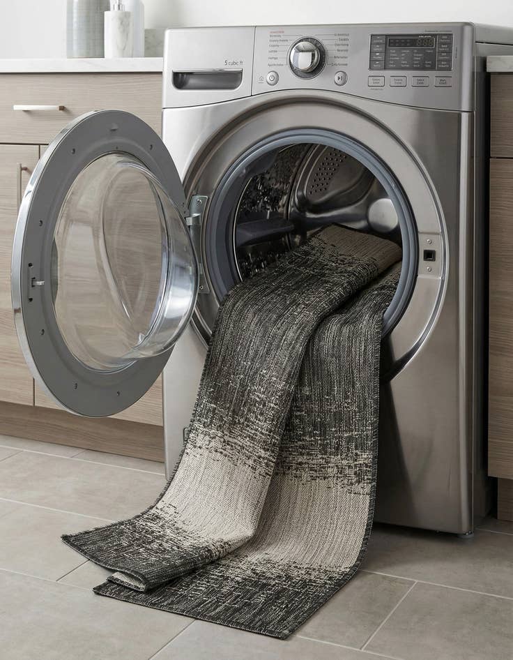 Detail image of 2' x 8'  Washable Modern Indoor / Outdoor Runner Rug