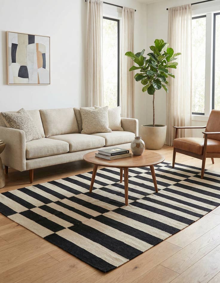 Detail image of 3' 4 x 4' 11  Hand Woven Kilim Modern Wool Rug