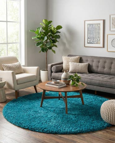  7' x 7' Solid Shag Round Rug