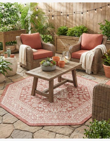 Rust Red Easy-Clean Aztec Indoor / Outdoor Octagon Rug