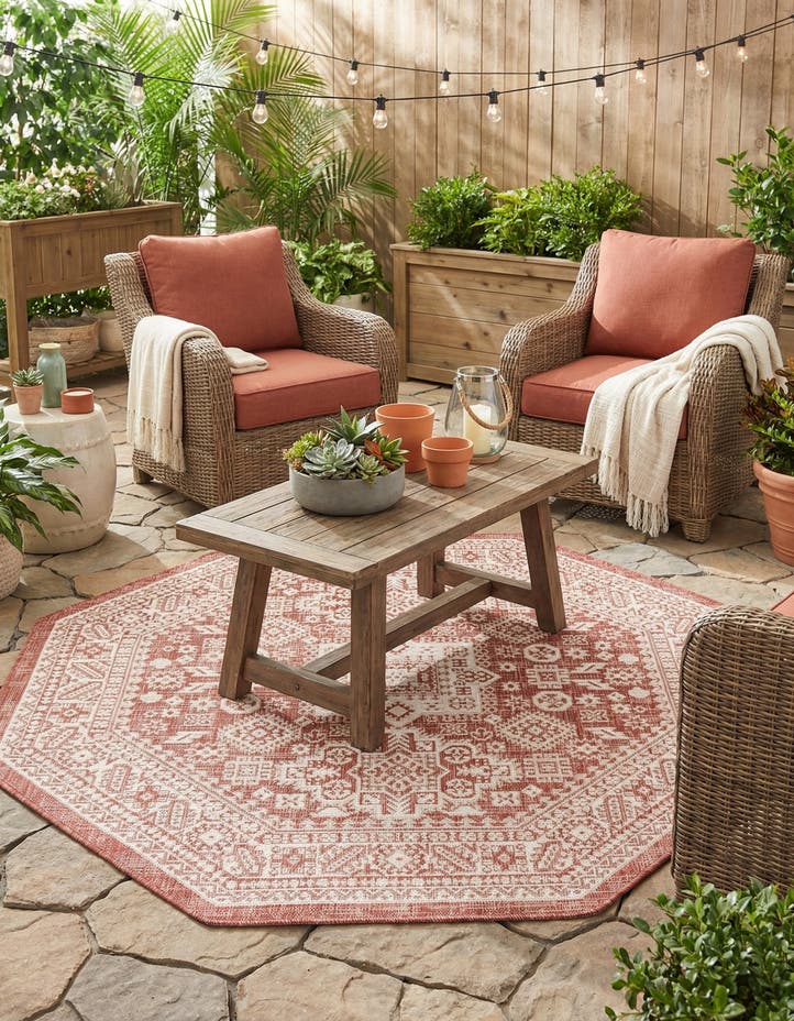5' 3 x 5' 3 Easy-Clean Aztec Indoor / Outdoor ...