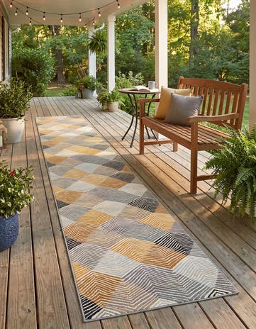 2' 7 x 12' Easy-Clean Modern Indoor / Outdoor Runner Rug