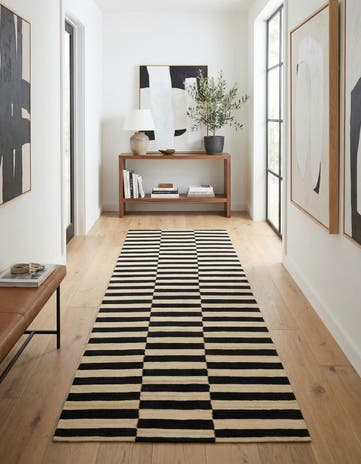 2' 9 x 9' 9 Hand Woven Kilim Modern Wool Runner Rug
