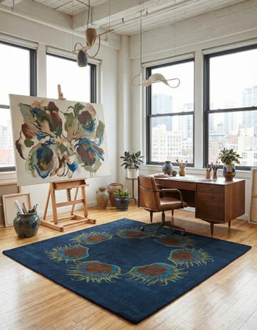 7' 5 x 7' 7 Luna Square Rug