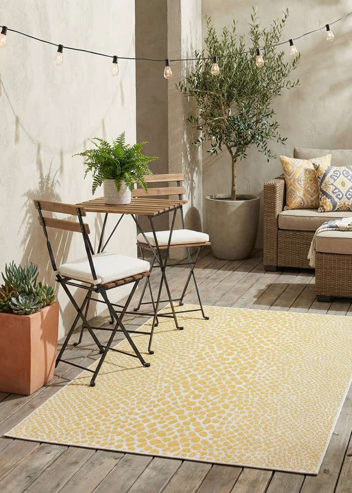 4' x 6' Easy-Clean Jill Zarin Cape Town Indoor / Outdoor Rug