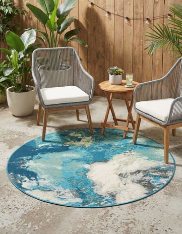 3' 3 x 3' 3 Easy-Clean Modern Indoor / Outdoor Round Rug