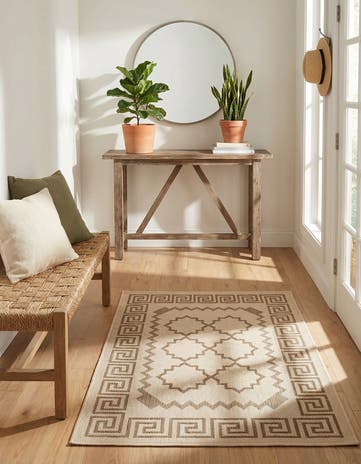 2' 2 x 3' Easy-Clean Lattice Indoor / Outdoor Rug