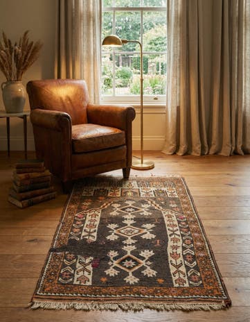 2' 7 x 4' 9 Hand Knotted Balouch Persian Wool Rug