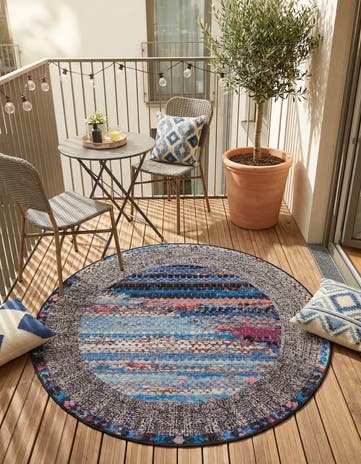4' x 4' Easy-Clean Modern Indoor / Outdoor Round Rug