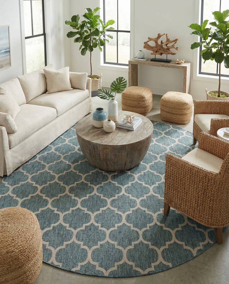 Detail image of 10' 8 x 10' 8 Easy-Clean Trellis Indoor / Outdoor Round Rug