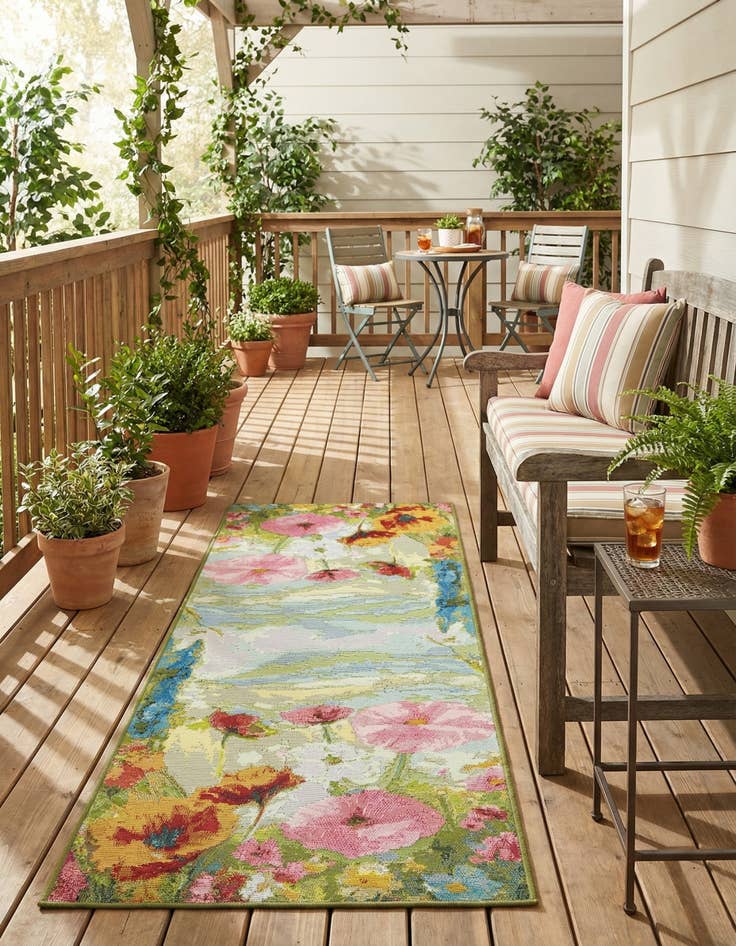 Detail image of 2' x 5'  Washable Botanical Indoor / Outdoor Runner Rug