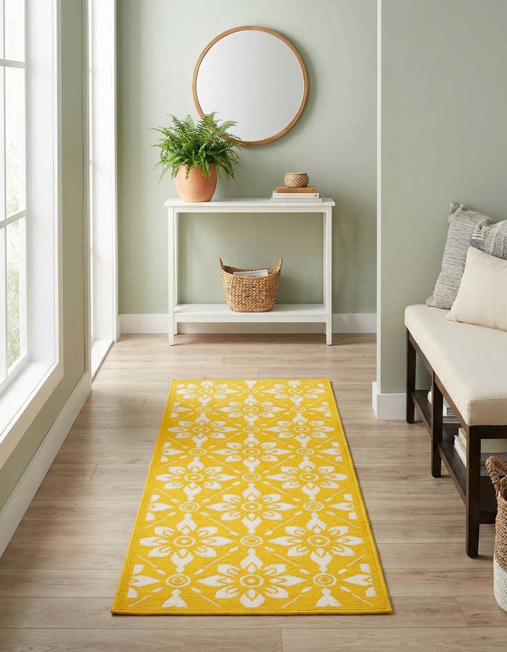 Detail image of 2' x 6'  Washable Trellis Indoor / Outdoor Runner Rug