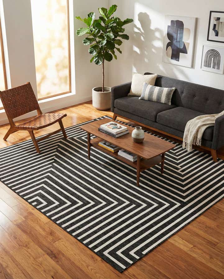 7' 10 x 7' 10 Easy-Clean Modern Indoor / Outdoor Square Rug