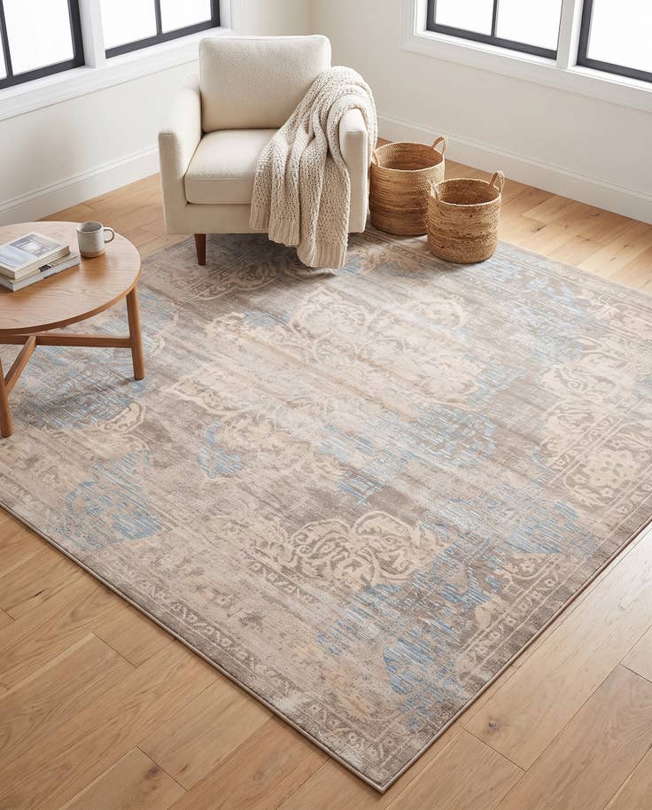 Detail image of 8' x 8' Victoria Square Rug