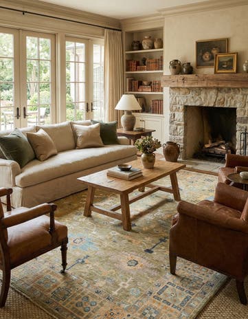 7' 10 x 10' 1 Hand Knotted Oushak Rug