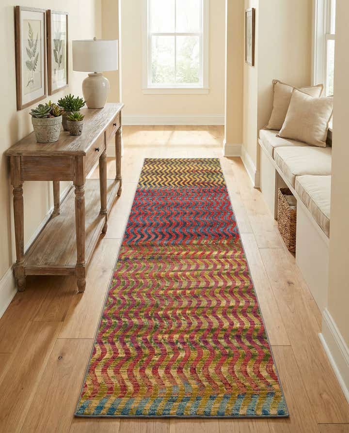 2' 7 x 11' Easy-Clean Modern Indoor / Outdoor Runner Rug