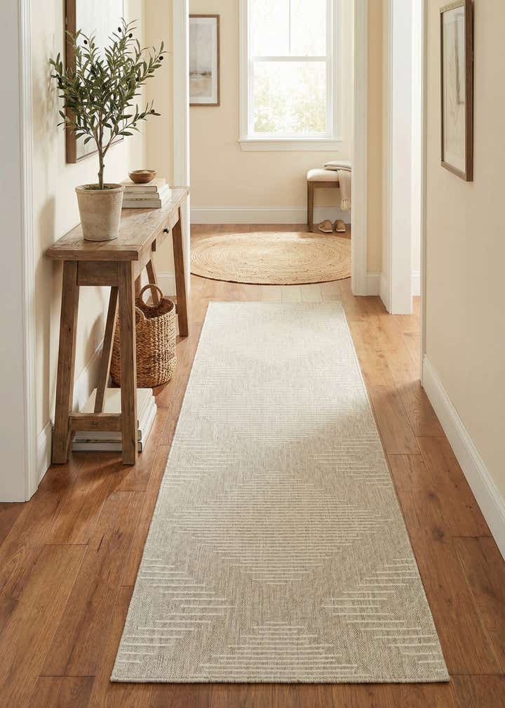 2' 7 x 12' Easy-Clean Modern Indoor / Outdoor Runner Rug