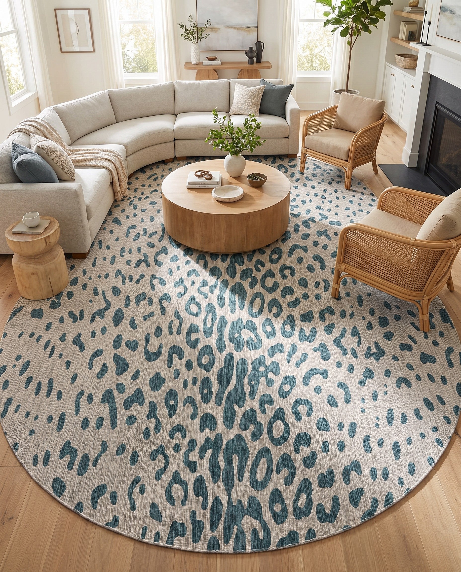 13' x 13' Easy-Clean Safari Indoor / Outdoor Round Rug