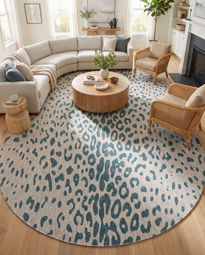 13' x 13' Easy-Clean Safari Indoor / Outdoor Round Rug