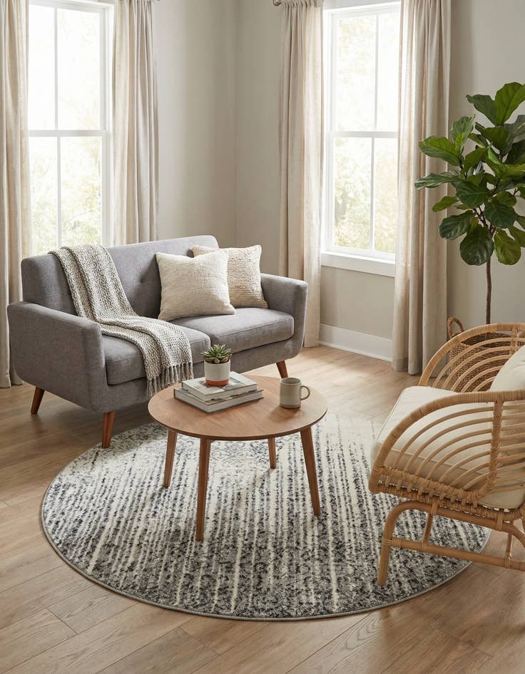 Detail image of  4' x 4' Angelica Round Rug