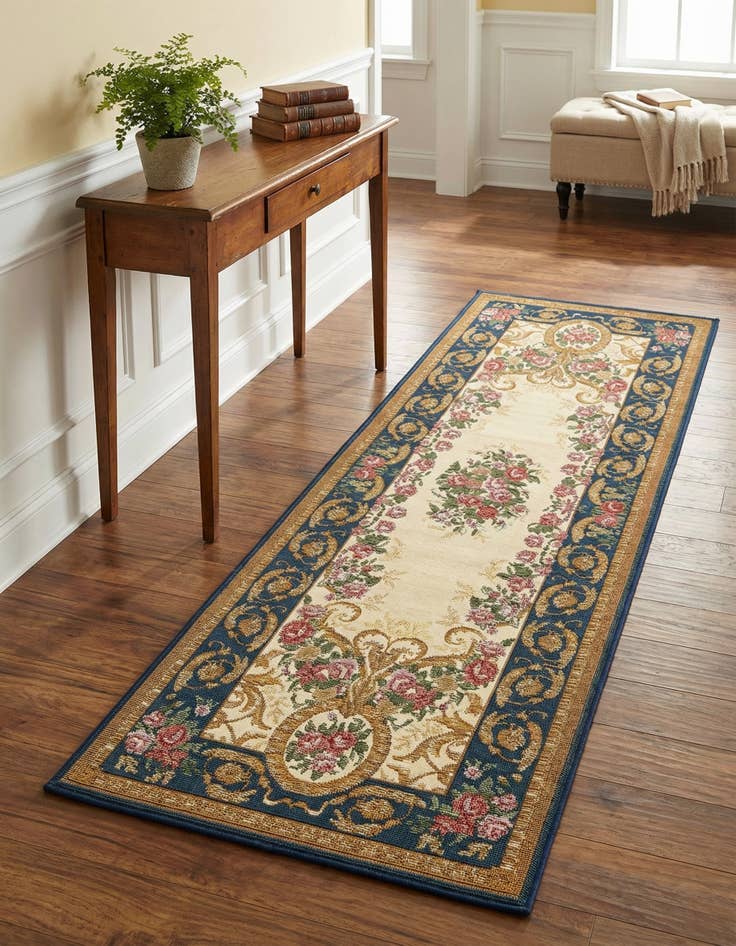 Detail image of 2' x 6'  Washable Traditional Indoor / Outdoor Runner Rug