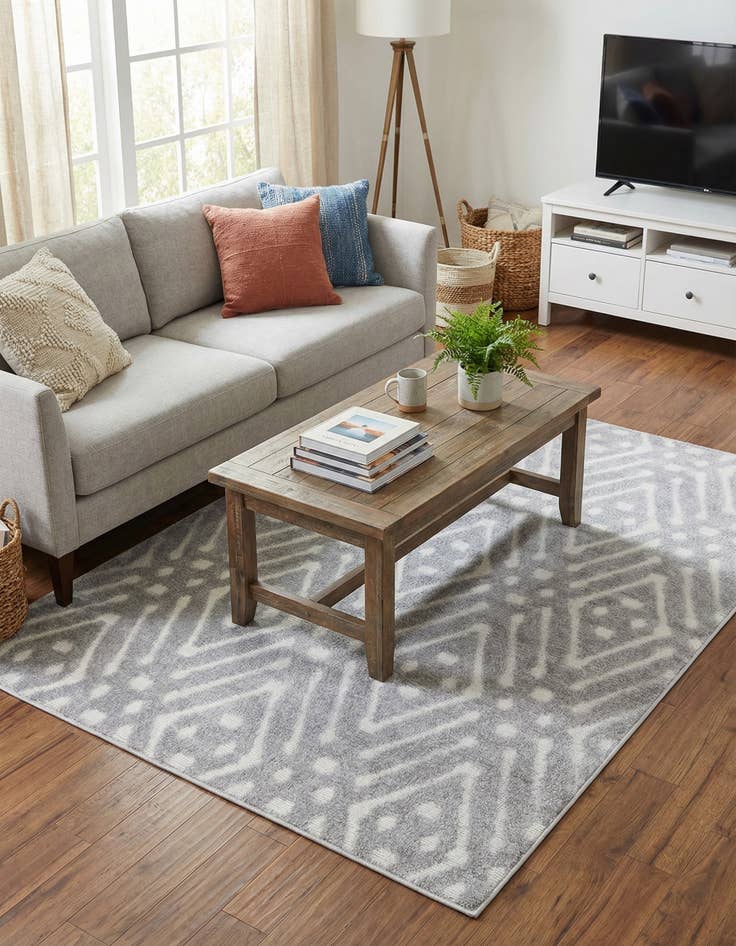 Detail image of 4' x 6'  Washable Sabrina Soto Ella Indoor / Outdoor Rug