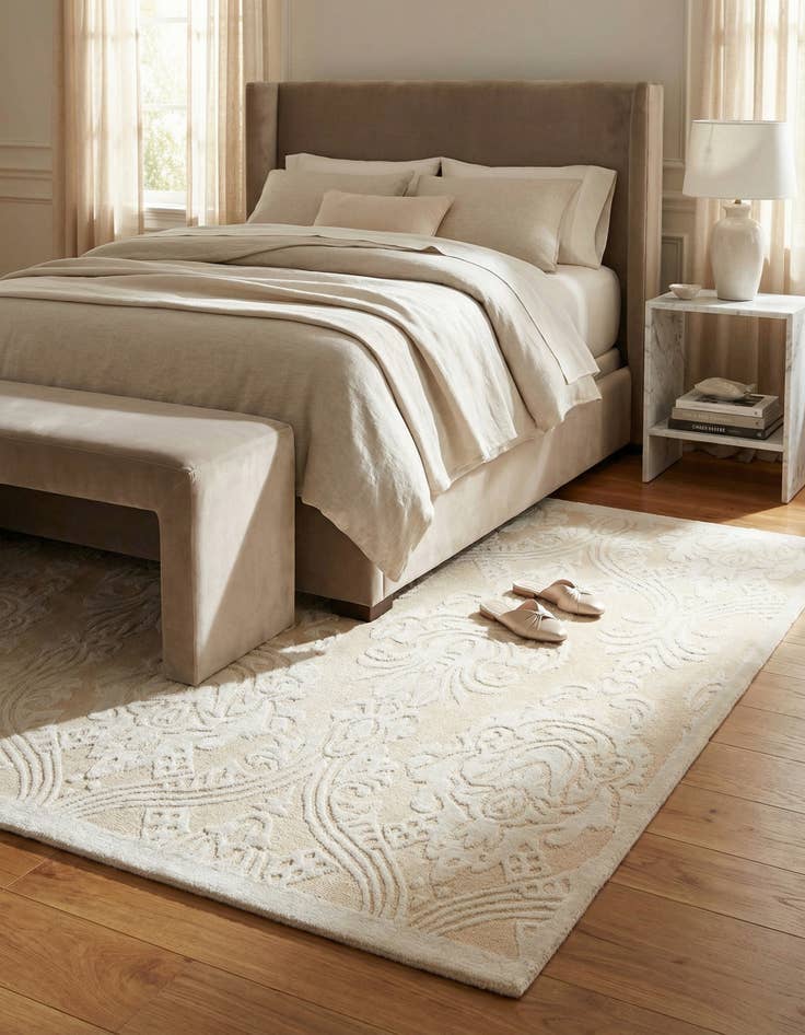 Detail image of  3' x 4' 11  Hand Knotted Darya Wool Rug