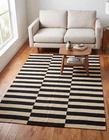 4' 1 x 5' 11 Hand Woven Kilim Modern Wool Rug