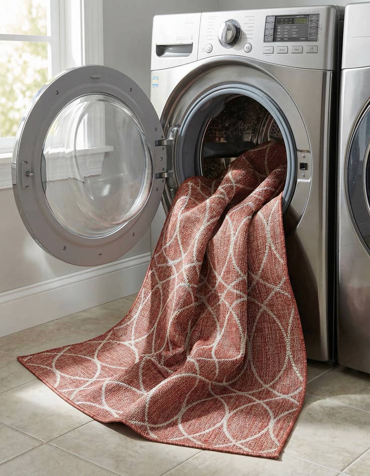 Detail image of 5' 3 x 8'  Washable Trellis Indoor / Outdoor Rug